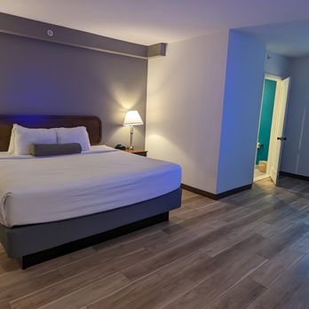 Howard Johnson by Wyndham Quincy - Hotels Near Me - Quincy, Massachusetts Howard Johnson by Wyndham Quincy - Hotels Near Me - Quincy, Massachusetts