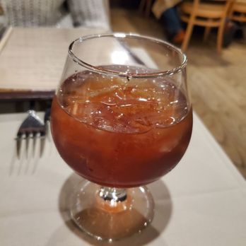Plumsteadville Inn - Fireside Seasonal Cocktail - American Near Me - Pipersville, Pennsylvania Plumsteadville Inn - Fireside Seasonal Cocktail - American Near Me - Pipersville, Pennsylvania