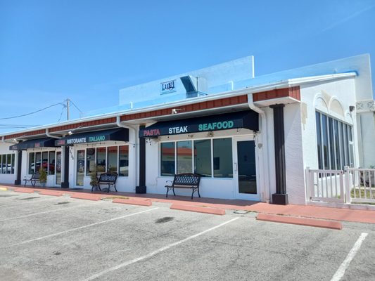 Luigi Ristorante Italiano by null