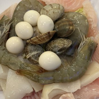 Bien Hen Restaurant - Lau Thai (shrimp, fish, quail eggs, squid, clams) - Seafood Near Me - Westminster, California