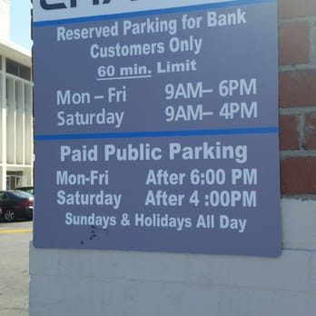 Chase Bank - Beware of their parking. They ticket your car if you should happen to step off the curb from their bank property for a moment. - Banks & Credit Unions Near Me - Culver City, California