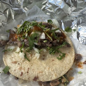 El Güero Birria de Chivo - Taco de cabeza $4 I'll take it ! - Tacos Near Me - Phoenix, Arizona El Güero Birria de Chivo - Taco de cabeza $4 I'll take it ! - Tacos Near Me - Phoenix, Arizona