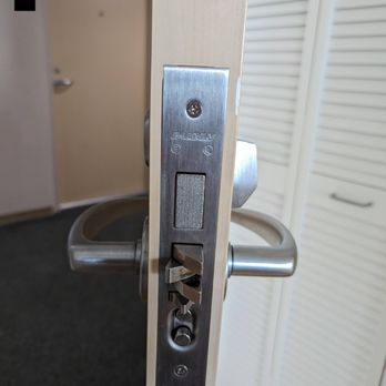 Jose's Locksmith - Keys & Locksmiths Near Me - Honolulu, Hawaii Jose's Locksmith - Keys & Locksmiths Near Me - Honolulu, Hawaii