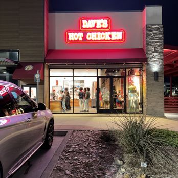 Dave's Hot Chicken - Chicken Shop Near Me - Plano, Texas