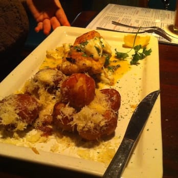 Pappadeaux Seafood Kitchen - Seafood Near Me - Phoenix, Arizona