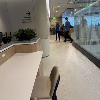 Capital One Lounge at Denver - Airport Lounges Near Me - Denver, Colorado Capital One Lounge at Denver - Airport Lounges Near Me - Denver, Colorado