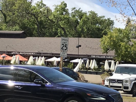 Roberts Market by null