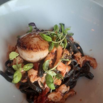 Nesso - Linguini nero - Italian Near Me - Indianapolis, Indiana Nesso - Linguini nero - Italian Near Me - Indianapolis, Indiana