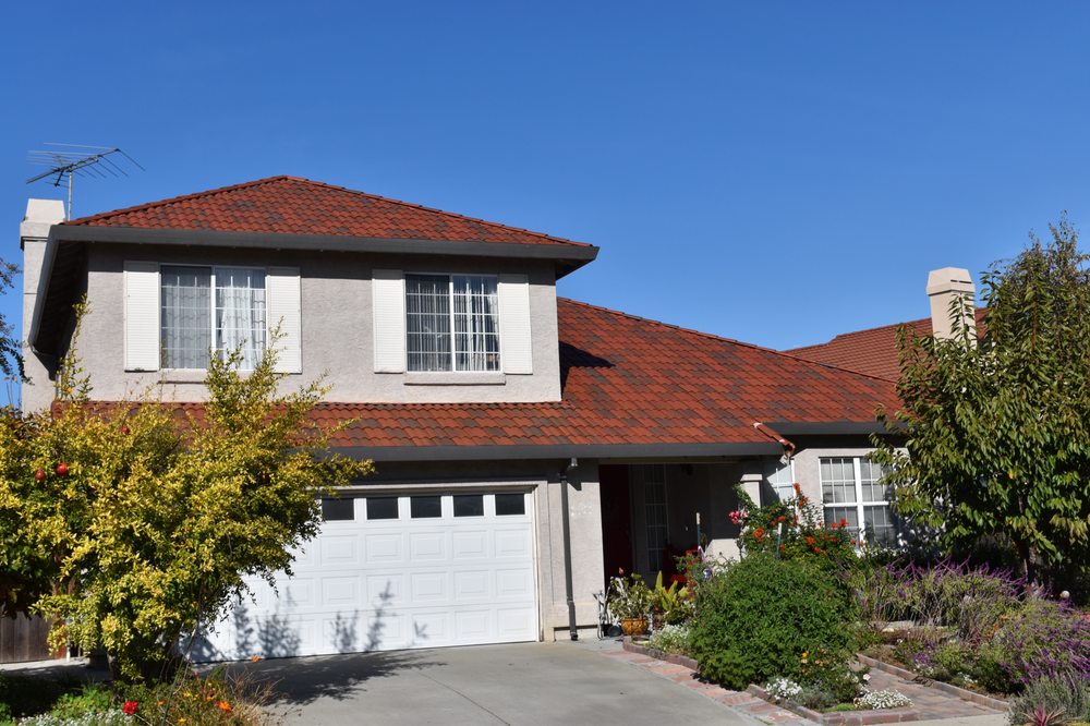 Slide of Westshore Roofing