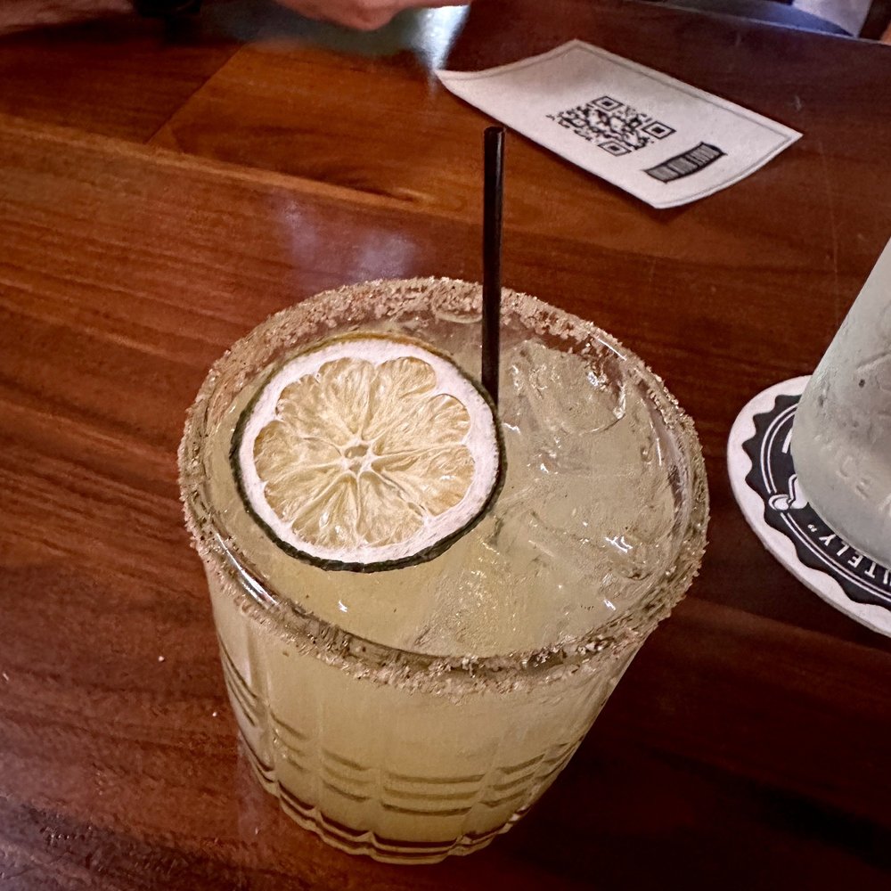 Smoky pineapple marg.