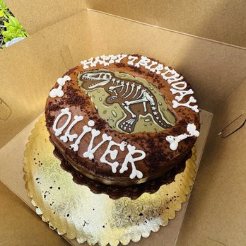 Cupcake and Things Bakery - Chocolate cake, raspberry filling, dinosaur decor - Bakeries Near Me - Kapolei, Hawaii Cupcake and Things Bakery - Chocolate cake, raspberry filling, dinosaur decor - Bakeries Near Me - Kapolei, Hawaii