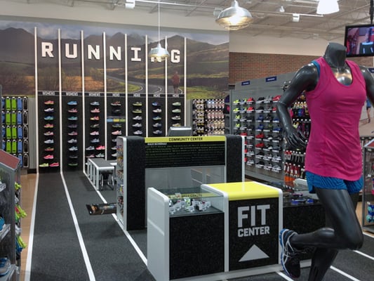 DICK’S SPORTING GOODS - Updated July 2026 - 14 Photos & 20 Reviews