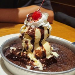 Fudge Brownie Pizookie Fudge Brownie Pizookie