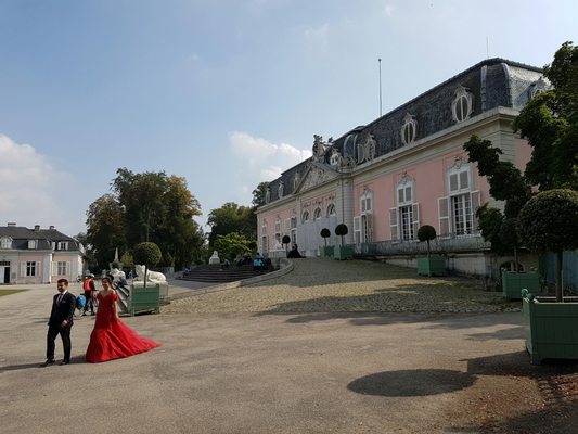 Schloss Benrath by null