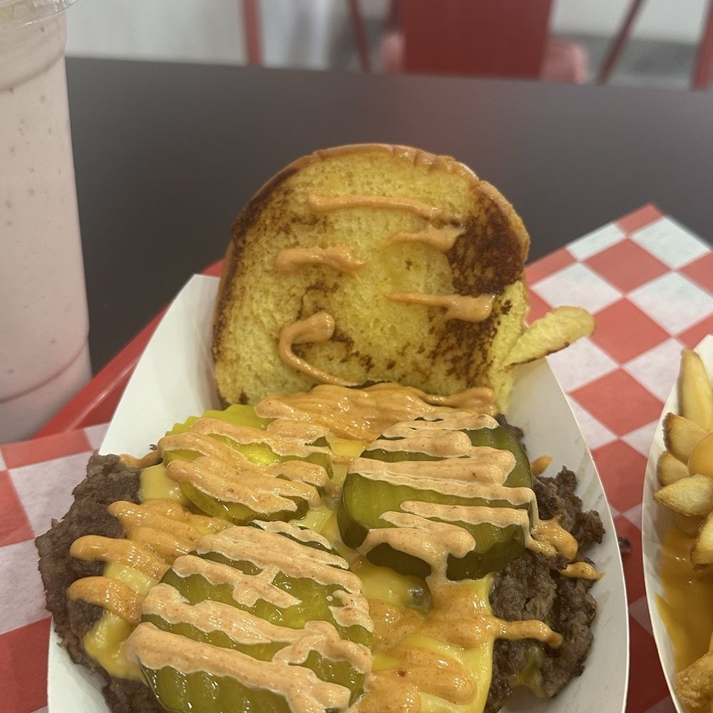 Smack Burger - Double classic - Juice Bars & Smoothies Near Me - Brooklyn, New York Smack Burger - Double classic - Juice Bars & Smoothies Near Me - Brooklyn, New York