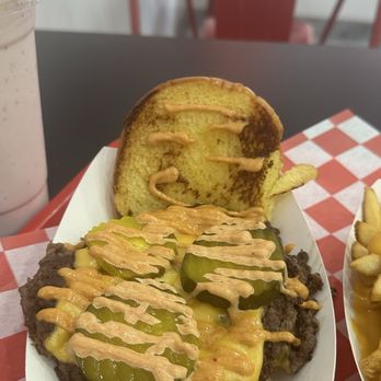 Smack Burger - Double classic - Juice Bars & Smoothies Near Me - Brooklyn, New York Smack Burger - Double classic - Juice Bars & Smoothies Near Me - Brooklyn, New York