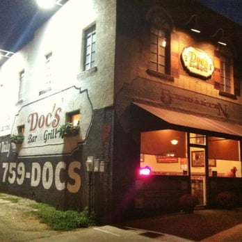 Doc's Bar & Grill - Old timey spot for a cozy layover pint! Wander around, it's worth it! - Bars Near Me - Muenster, Texas Doc's Bar & Grill - Old timey spot for a cozy layover pint! Wander around, it's worth it! - Bars Near Me - Muenster, Texas