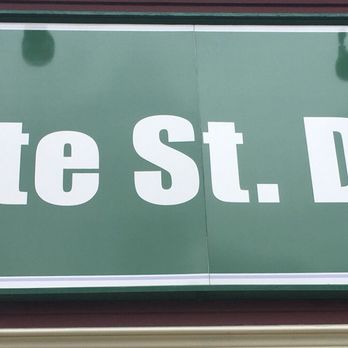 State Street Diner - Sign - Breakfast & Brunch Near Me - Geneva, Illinois