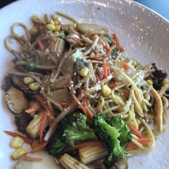 HuHot Mongolian Grill - Asian Fusion Near Me - West Allis, Wisconsin