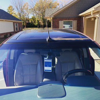 ShowTime Auto Glass - Customer Had tons of rust, asked if there was anything we could do. they loved the end result - Auto Glass Services Near Me
