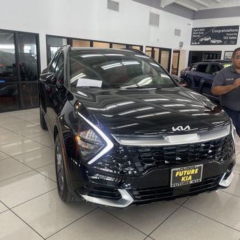 FUTURE KIA OF CLOVIS - Car Dealers Near Me - Clovis, California FUTURE KIA OF CLOVIS - Car Dealers Near Me - Clovis, California