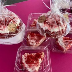 Nacho Mama Zcookn - Red Velvet cheesecake