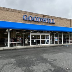 Goodwill Store & Donation Center - 12/20/23