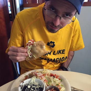 Eat Chow - Breakfast & Brunch Near Me - Costa Mesa, California Eat Chow - Breakfast & Brunch Near Me - Costa Mesa, California