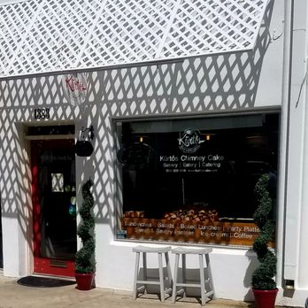 Kurtos Chimney Cake & Bread - Store front - Bakeries Near Me - Sarasota, Florida