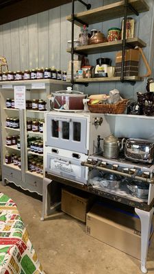 Milltown Market & Storage