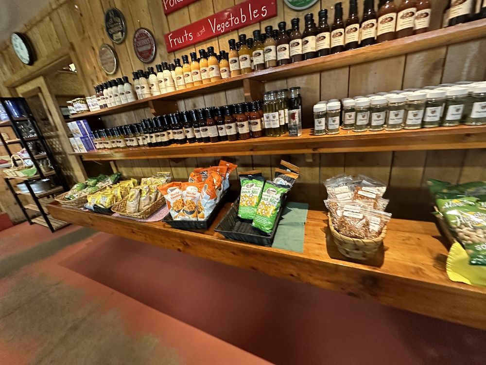 Burnap's Farm Market Logo