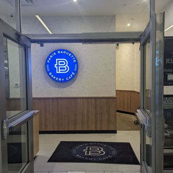 Paris Baguette - Bakeries Near Me - North York, Ontario