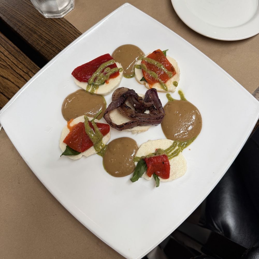 Ruvo - Mozzarella Di Fresca - Italian Near Me - Port Jefferson, New York