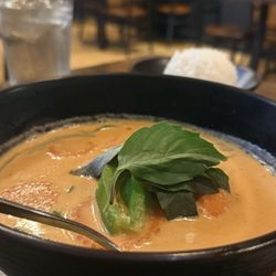 C'est Bien Thai - Panang Salmon
