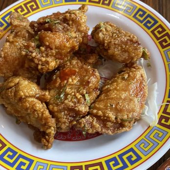 Eem - Eem Sweet and Sour Fried Chicken - Cocktail Bars Near Me - Portland, Oregon