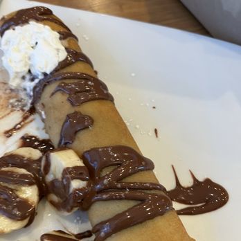 Broken Yolk Cafe - Banana Nutella crêpe - Breakfast & Brunch Near Me - Henderson, Nevada