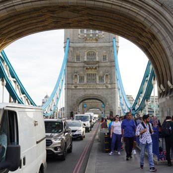 Tower Bridge - Landmarks & Historical Buildings Near Me - London, XGL Tower Bridge - Landmarks & Historical Buildings Near Me - London, XGL