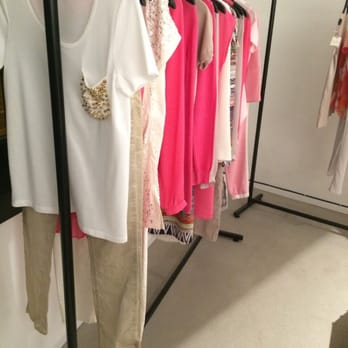 Labels03 - Women's Clothing Near Me - Antwerp, VAN