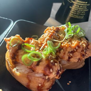 Ahi & Vegetable- Ewa Beach - Spicy Tuna - Sushi Bars Near Me - Ewa Beach, Hawaii Ahi & Vegetable- Ewa Beach - Spicy Tuna - Sushi Bars Near Me - Ewa Beach, Hawaii