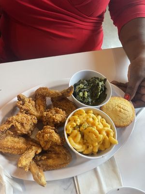 The Dining Experience by null