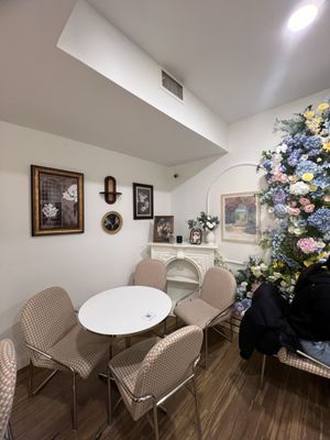 CAFE 2BY2 by null