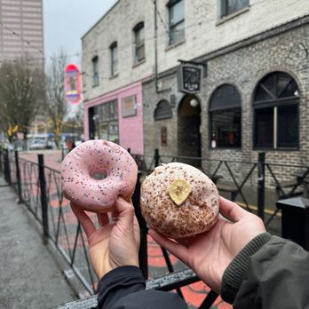 Voodoo Doughnut - Donuts Near Me - Portland, Oregon Voodoo Doughnut - Donuts Near Me - Portland, Oregon