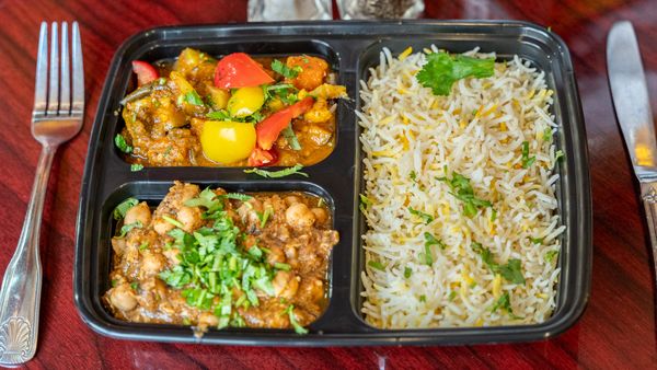 Indian Kitchen Lovash by null