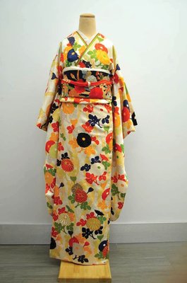 Kaede Kimonos Sales and Rental by null