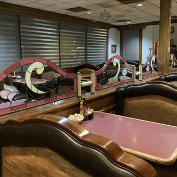 Chick-A-Dee Restaurant - Diners Near Me - Wilmington, Illinois Chick-A-Dee Restaurant - Diners Near Me - Wilmington, Illinois