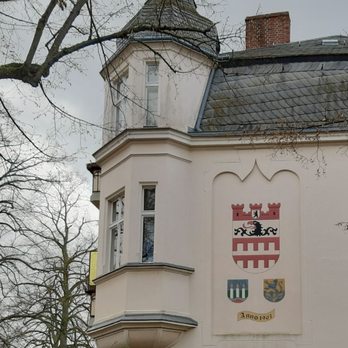 Lichterfelde - Landmarks & Historical Buildings Near Me