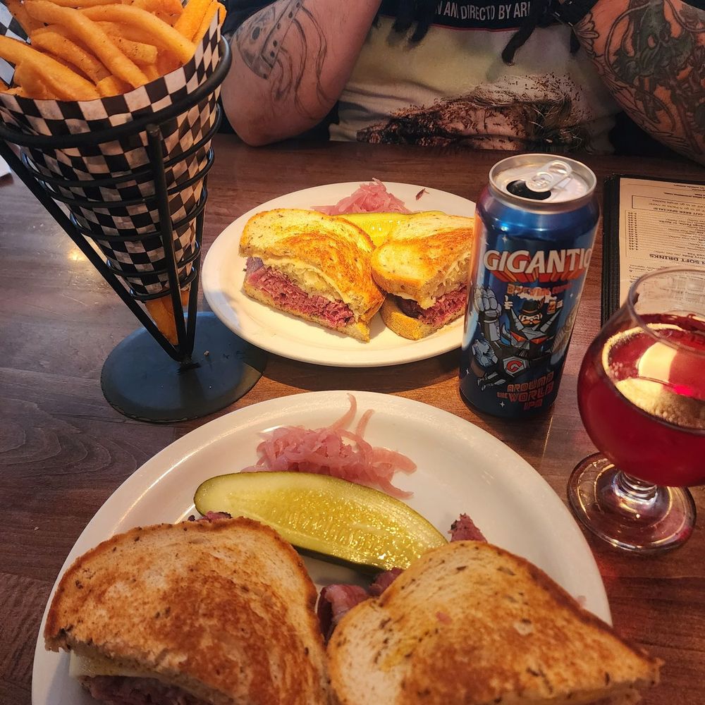 Swiss and mustard, ruben, French fries, beef, and cider! Swiss and mustard, ruben, French fries, beef, and cider!