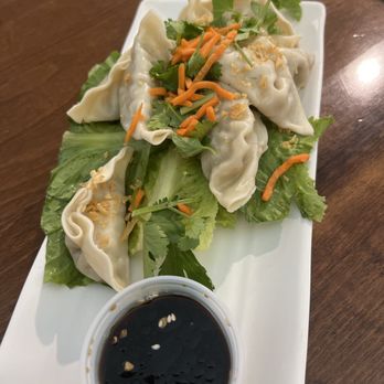 Miss Pad Thai - Thai Near Me - Moreno Valley, California