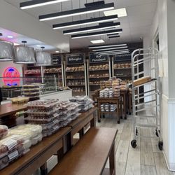 V Tropical Bake Shop - Newly renovated!
