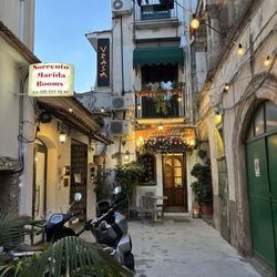 TavernAllegra - Entrance